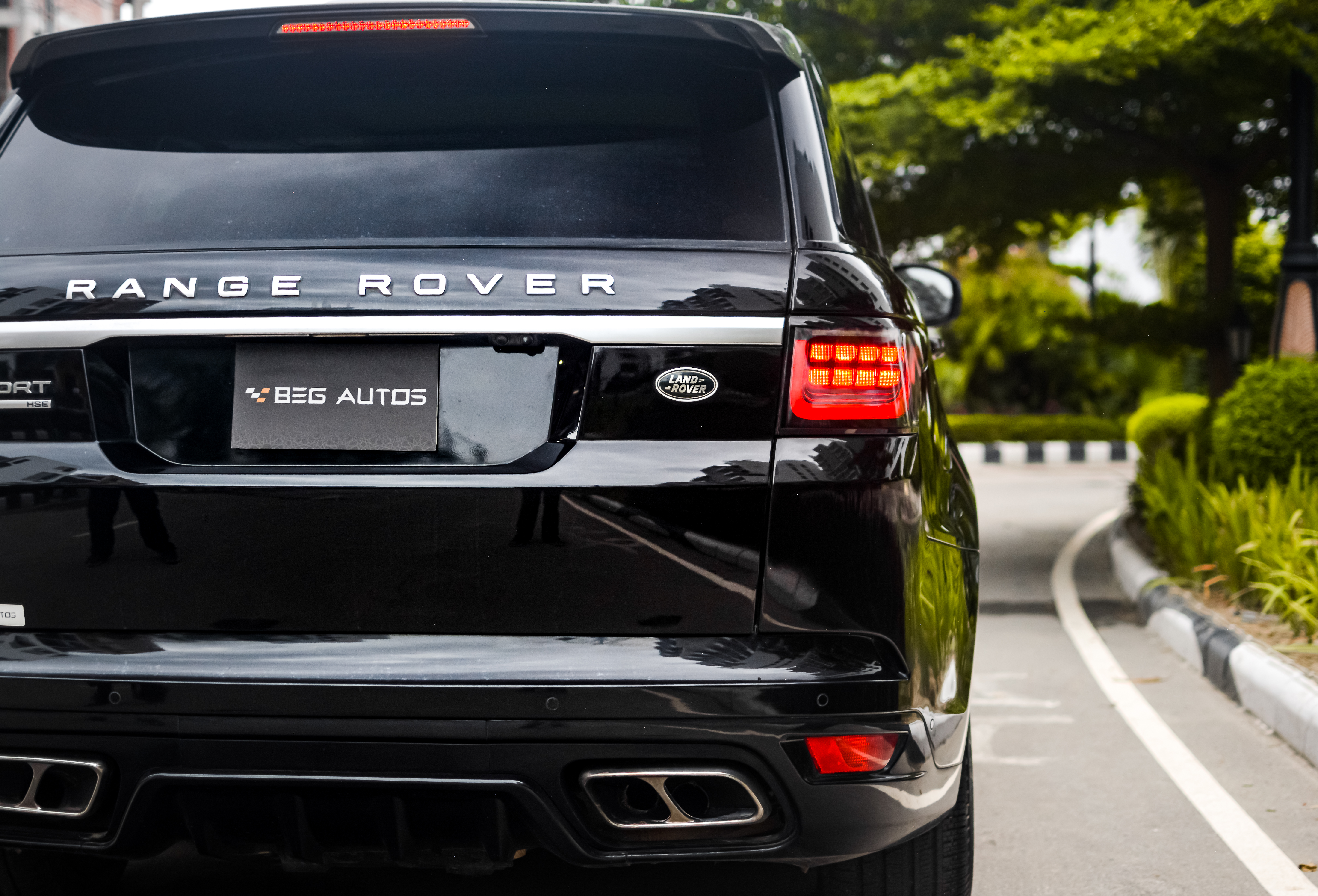 Gallery — Range Rover Sport SVR Facelift Conversion