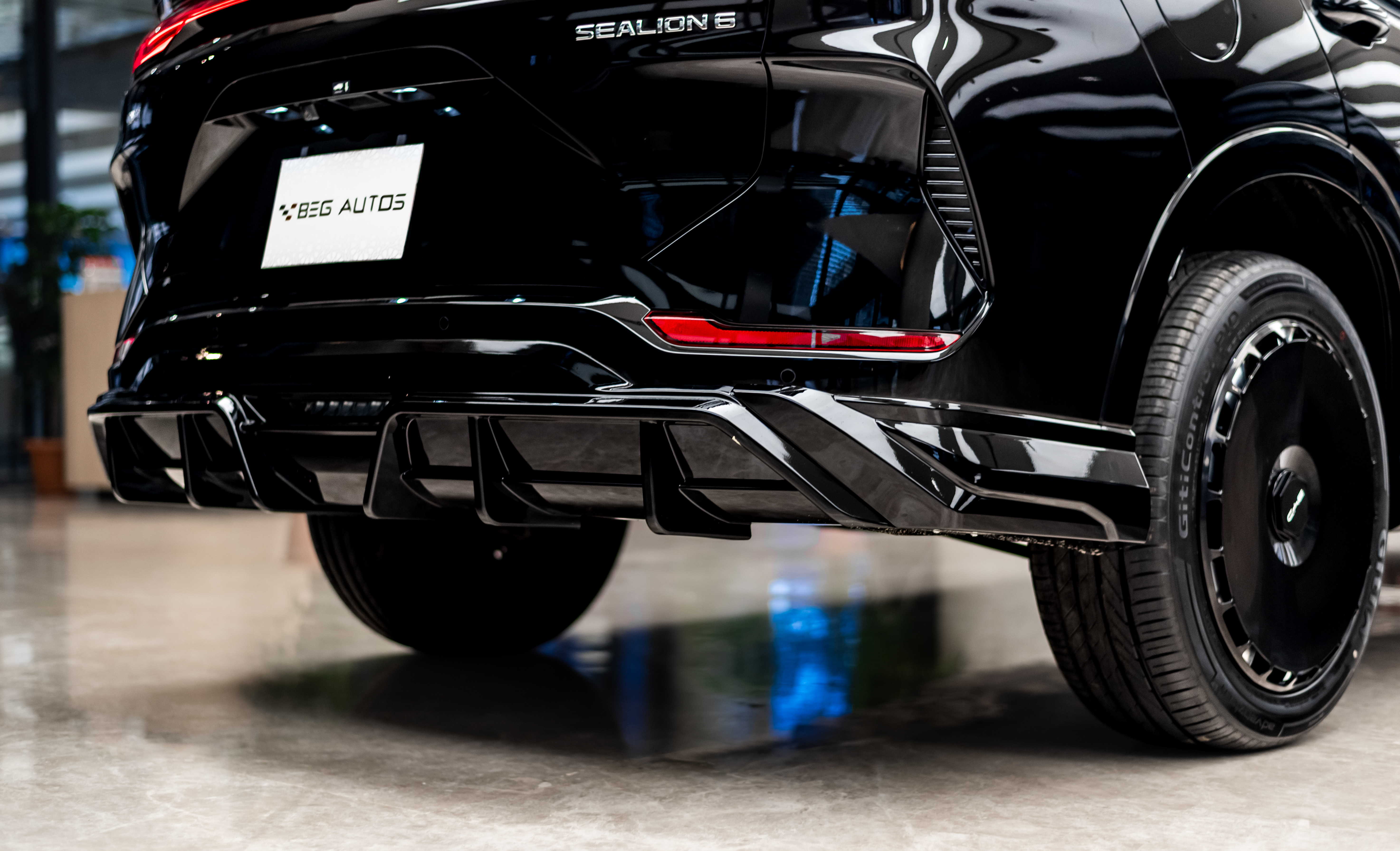Gallery — BYD Sealion 6 Cosmos Black