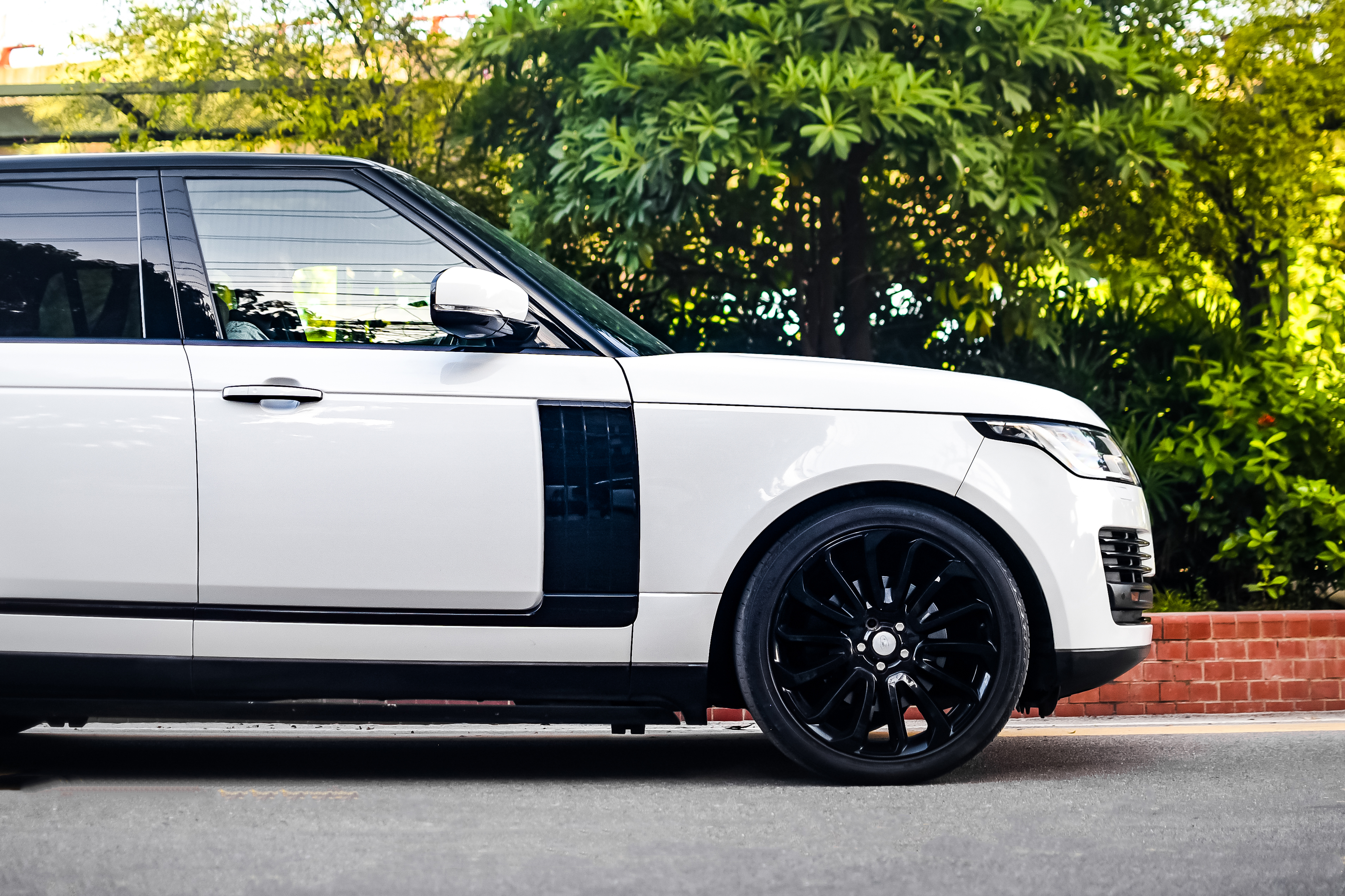 Gallery — RANGE ROVER VOGUE 2014–2019 CONVERSION