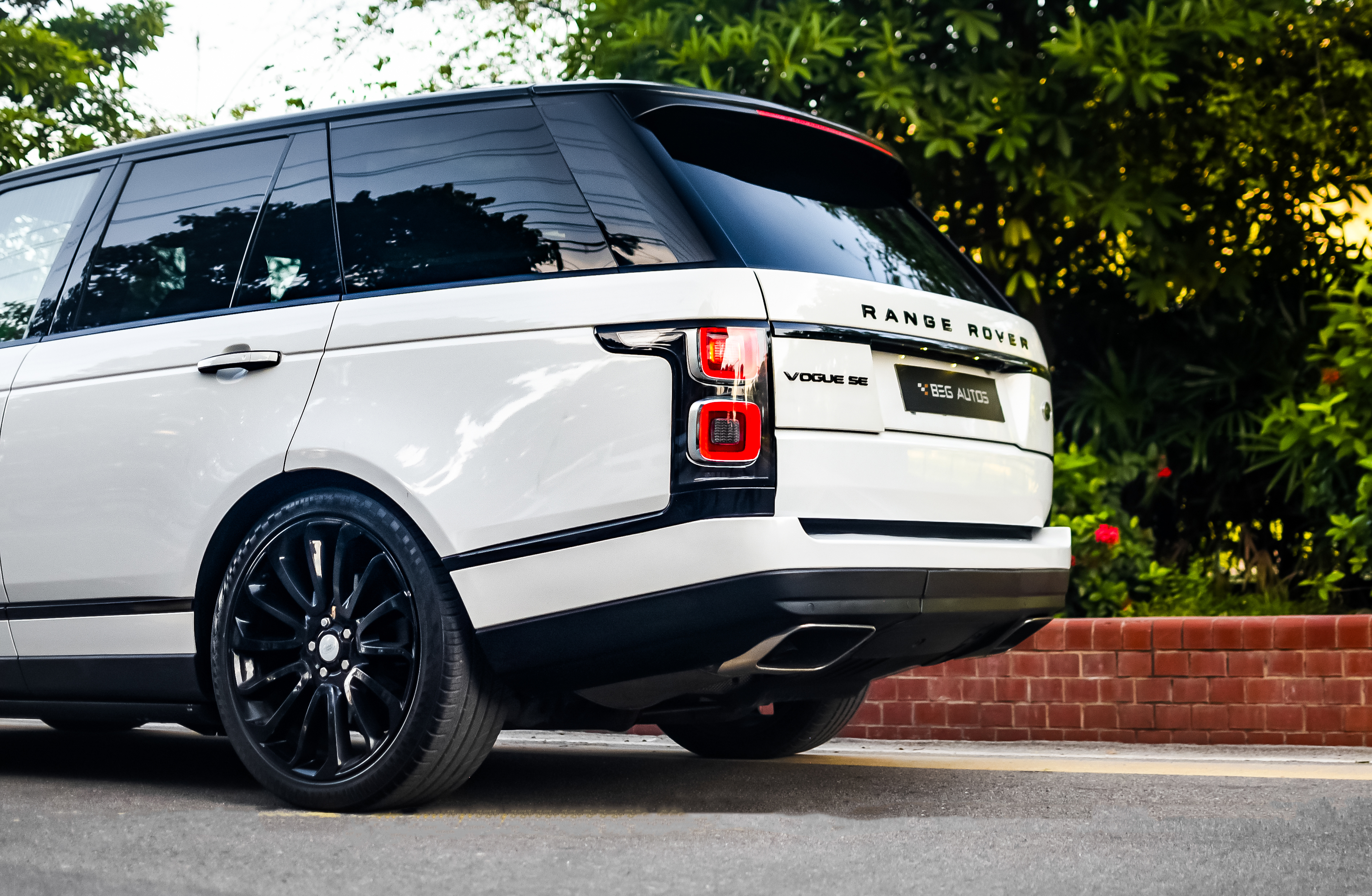 Gallery — RANGE ROVER VOGUE 2014–2019 CONVERSION